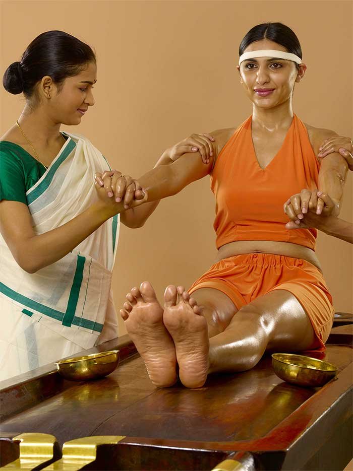 ayurveda-treatment-kerala-creatifi-holidays-2